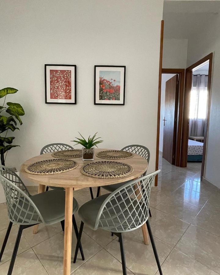 Joli Appartement Au Centre D'Oujda Exteriör bild